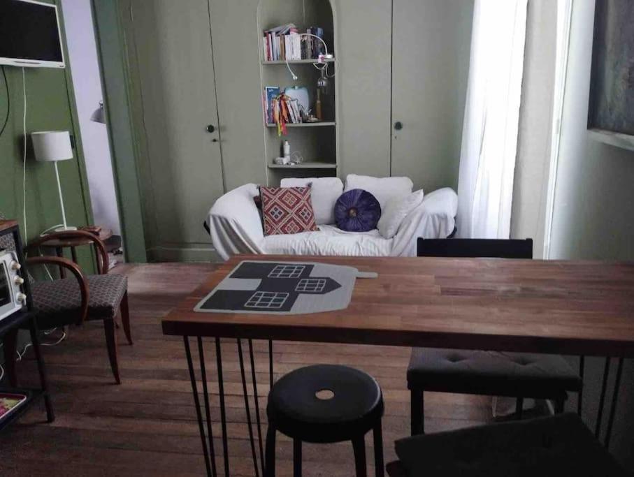 Cosy Nest In Montmartre Apartment Paris Luaran gambar